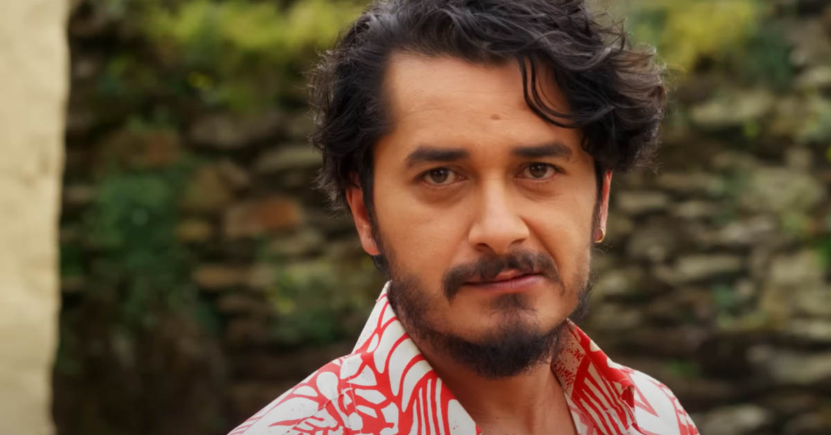 Gaurav Pahari background portrait